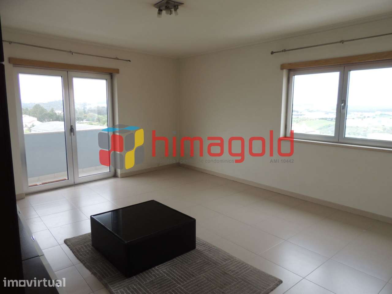 Arrendamento T1 com garagem na Cruz D'Areia - Leiria - Grande imagem: 3/28