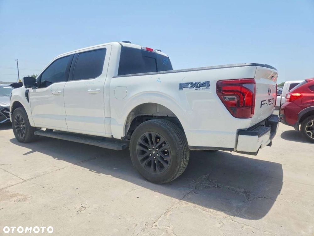 Ford F150 - 4