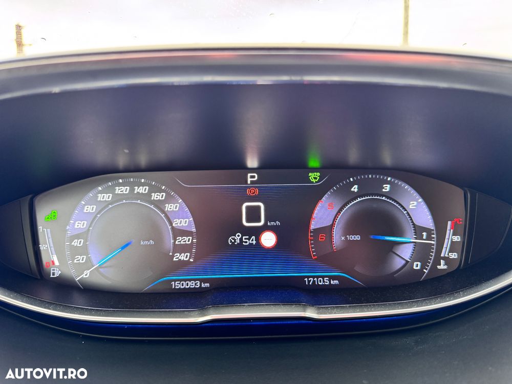 Peugeot 5008 BlueHDI 130 EAT8 Allure Pack - 14