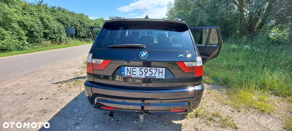 BMW X3 2.0i - 8