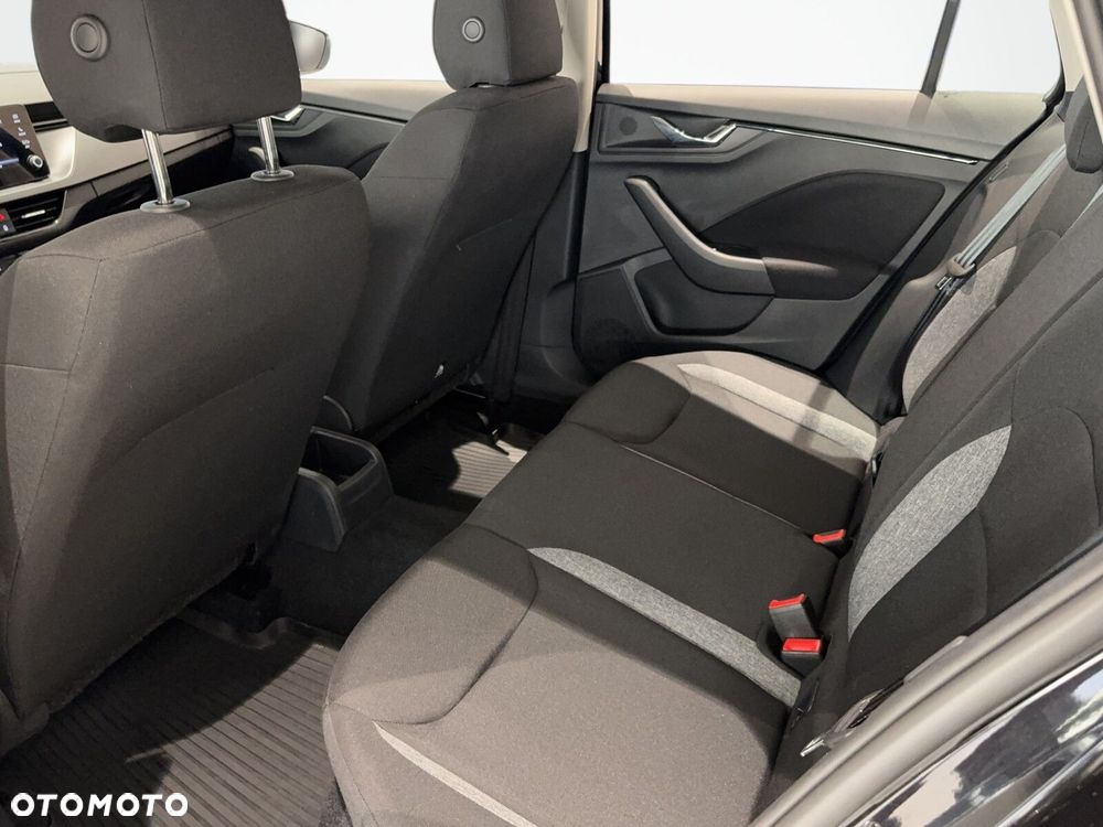 Skoda Kamiq 1.0 TSI Essence - 14