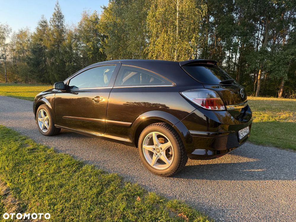 Opel Astra - 2
