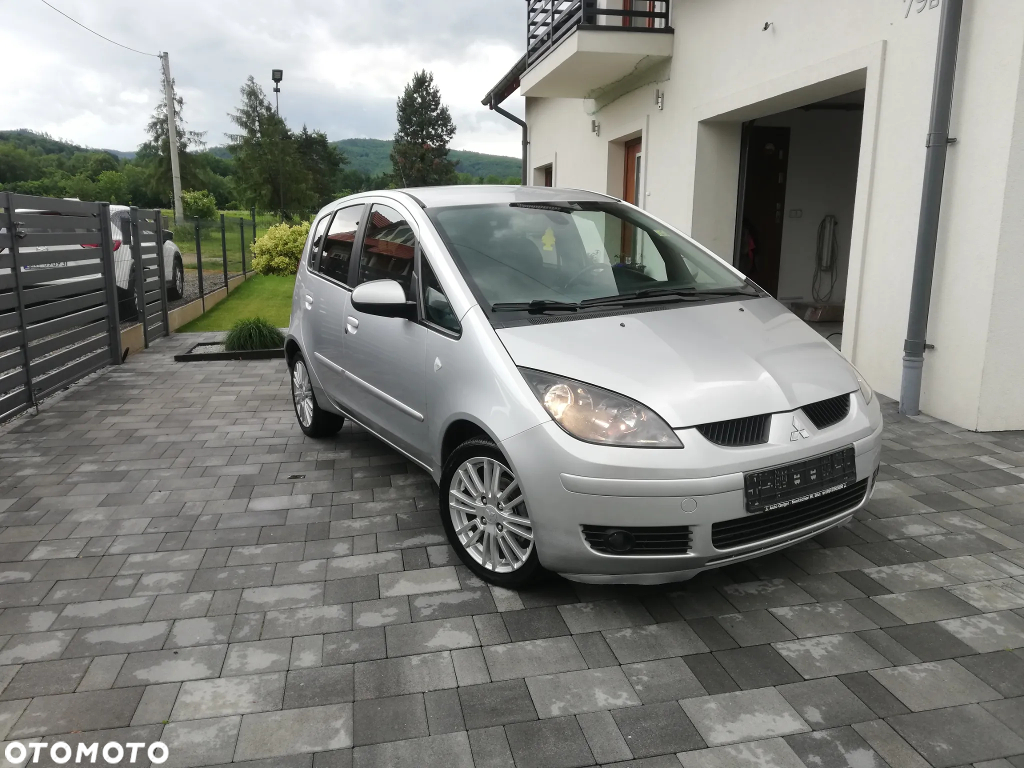 Mitsubishi Colt 1.3 Inform Edition Gold - 2