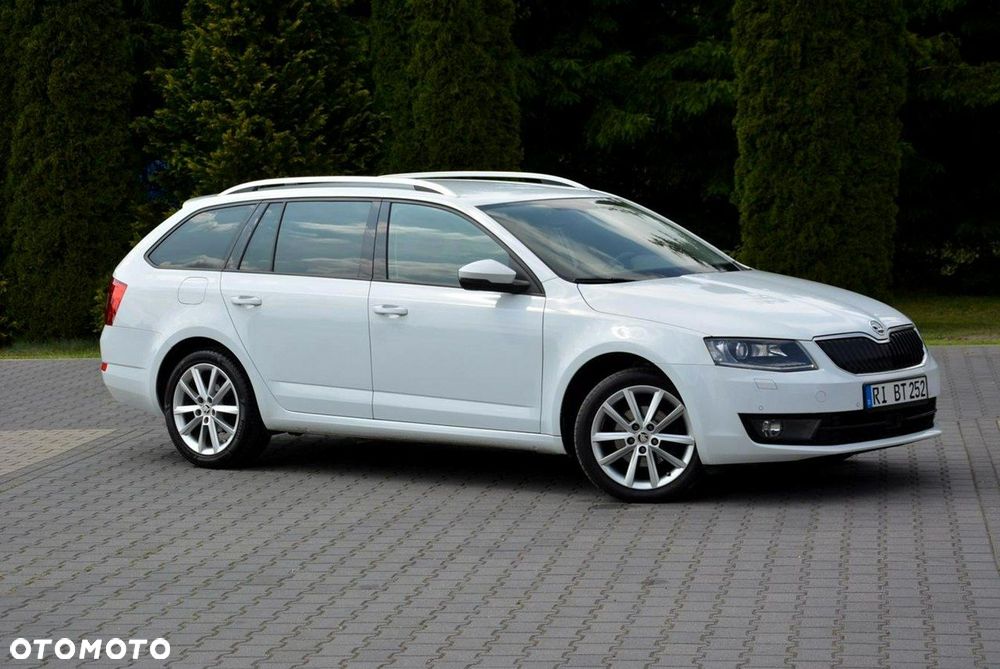 Skoda Octavia 2.0 TDI (Green tec) DSG Style - 11