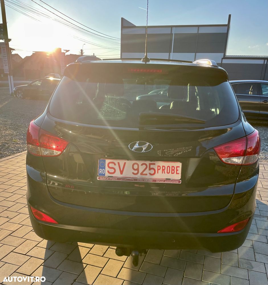 Hyundai ix35 2.0 CRDI 4WD Automatik Style - 3
