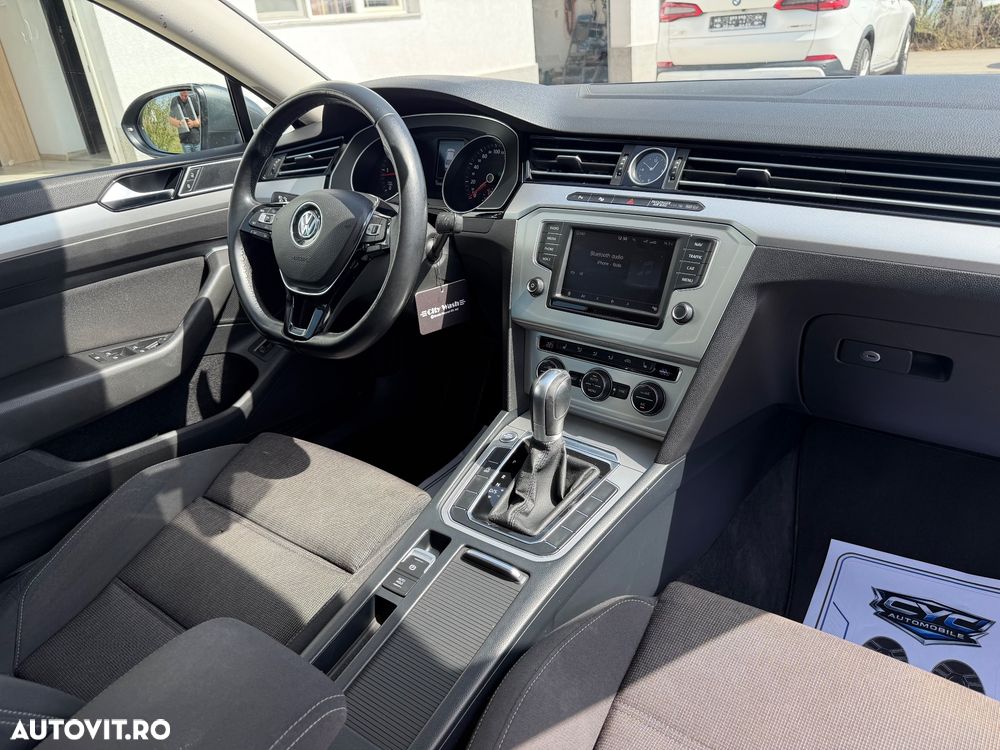 Volkswagen Passat 1.6 TDI (BlueMotion Technology) DSG Comfortline - 9