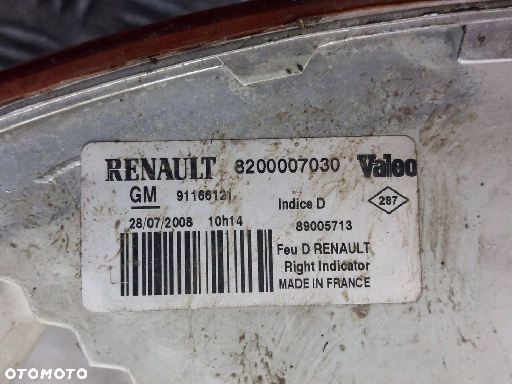 LAMPA PRAWY PRZÓD RENAULT TRAFIC II EU EUROPA 7700311372 8200007030 - 5