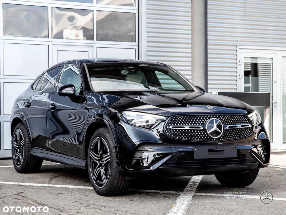 Mercedes-Benz GLC 300 mHEV 4-Matic AMG Line - 4