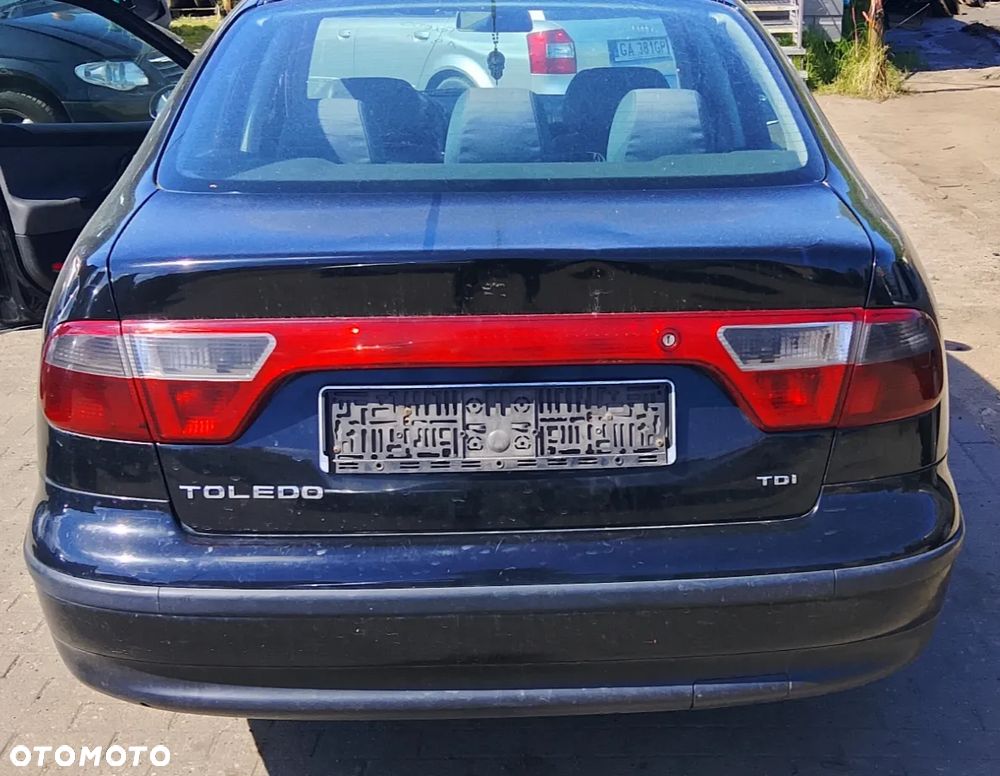 SEAT TOLEDO - 2