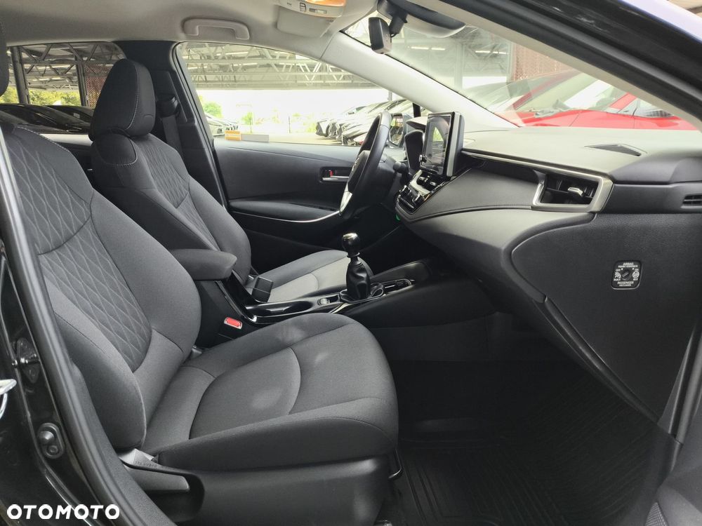 Toyota Corolla - 9