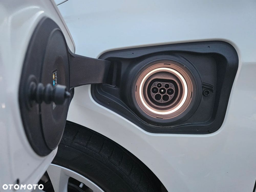 BMW Seria 2 - 38