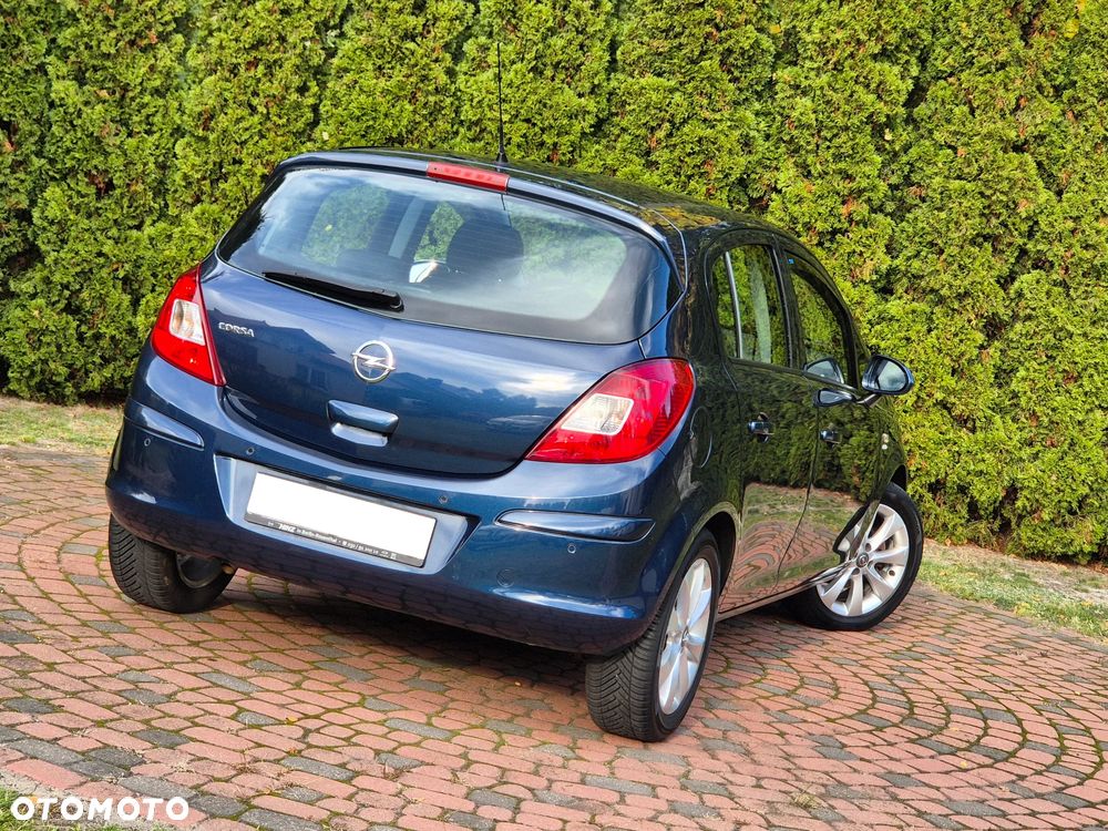 Opel Corsa 1.4 16V Active - 21