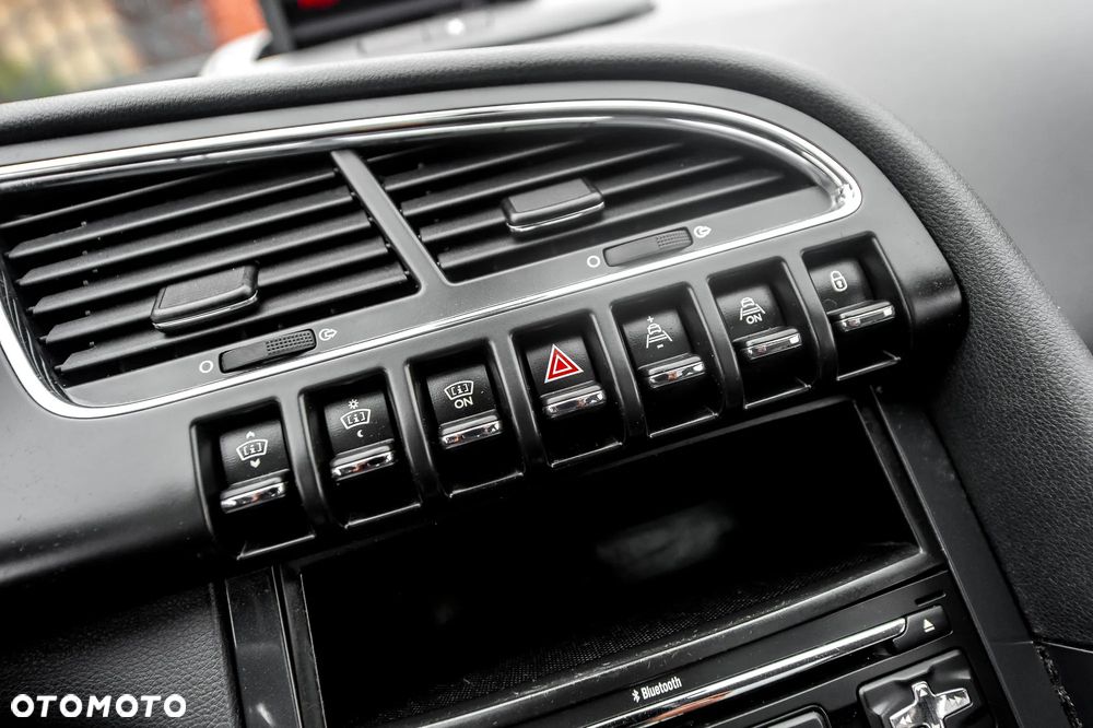 Peugeot 3008 155 THP Platinum - 30