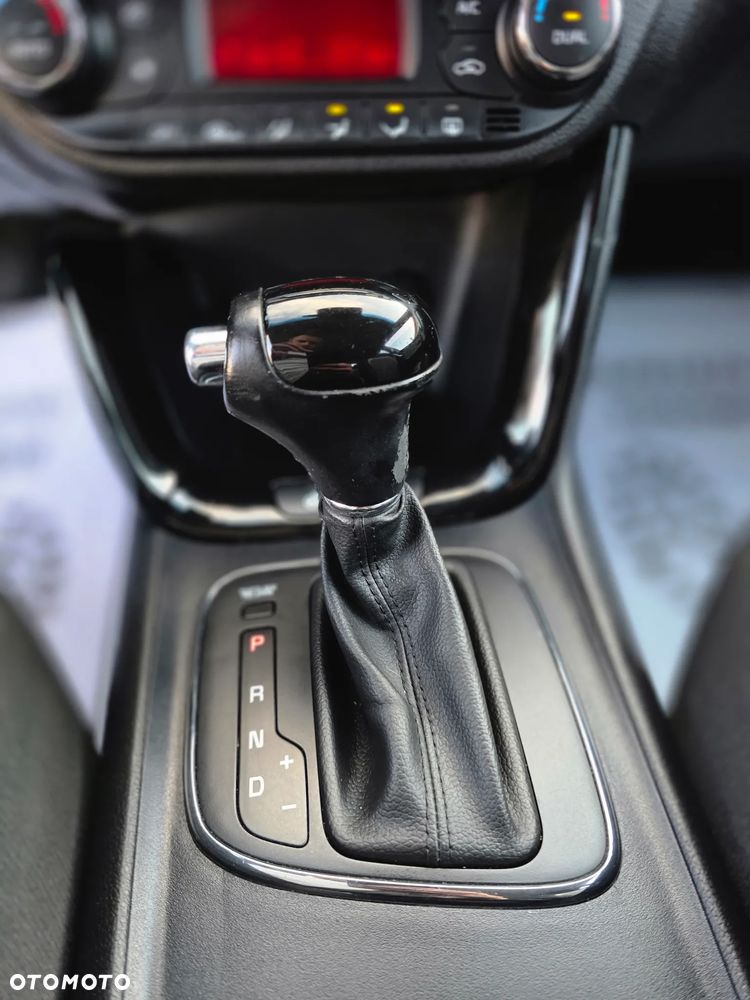 Kia Ceed 1.6 GDI DCT Platinum Edition - 17