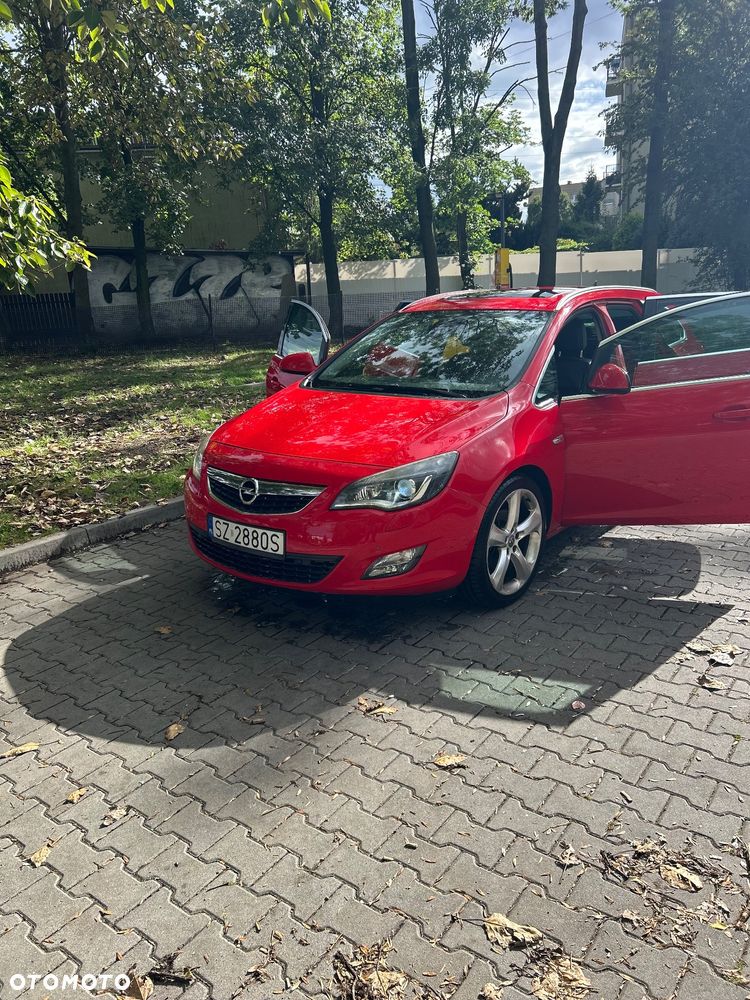 Opel Astra IV 1.6 T Cosmo - 1