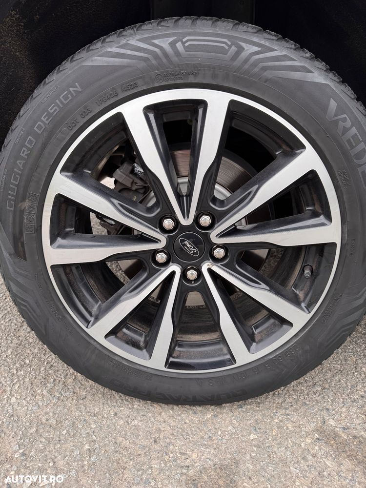 Ford Kuga 1.5 EcoBoost 4x4 Aut. ST-Line - 3