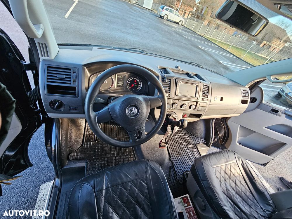 Volkswagen Transporter - 2