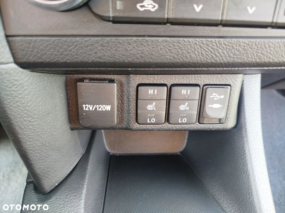 Toyota Auris - 28