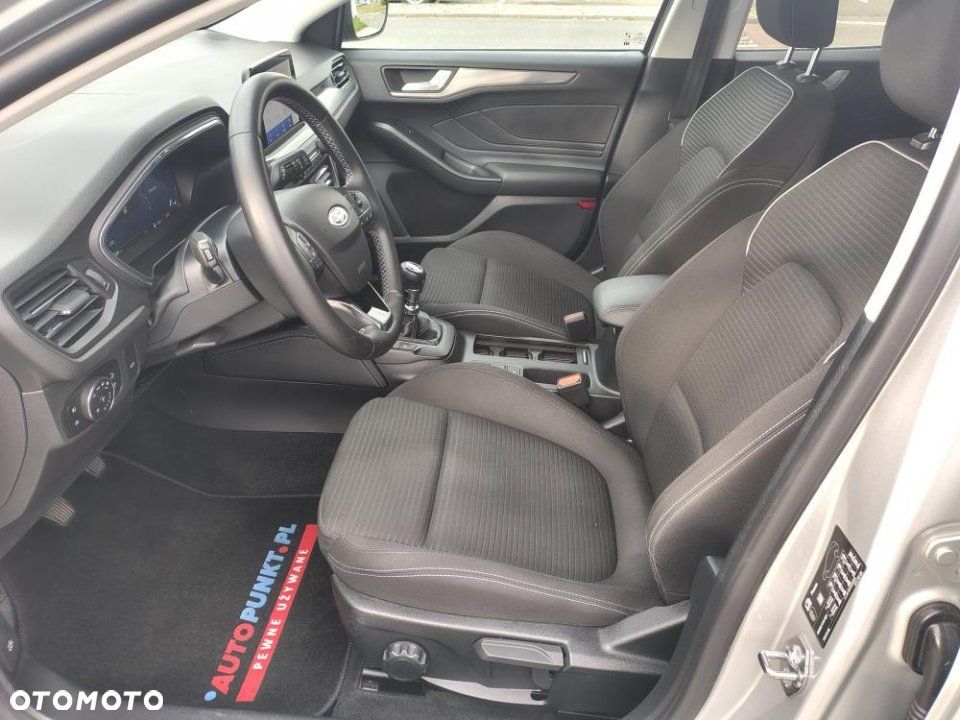 Ford Focus - 18