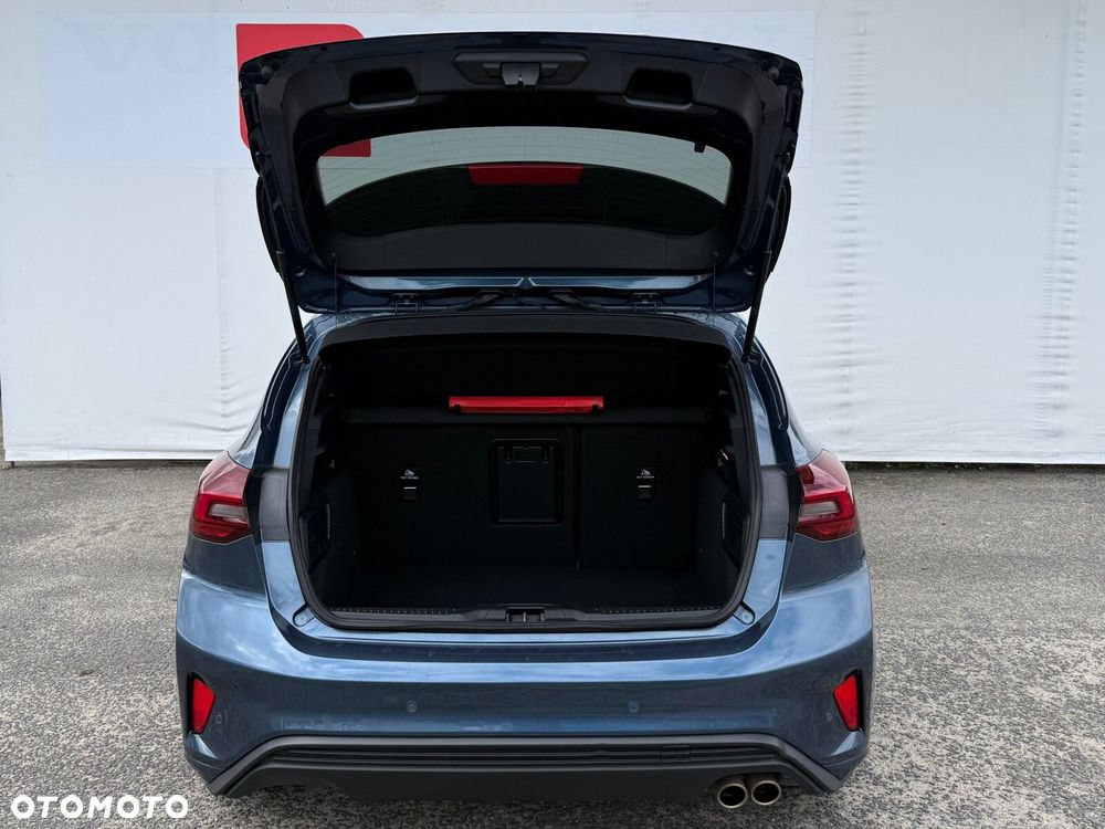 Ford Focus 1.0 EcoBoost mHEV ST-Line X - 11