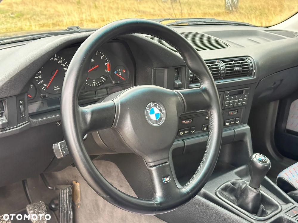 BMW M5 Standard - 18