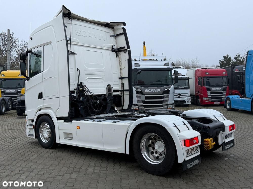 Scania S450 2020/21 ASO kontakt TV cała na poduszce z Niemiec - 11