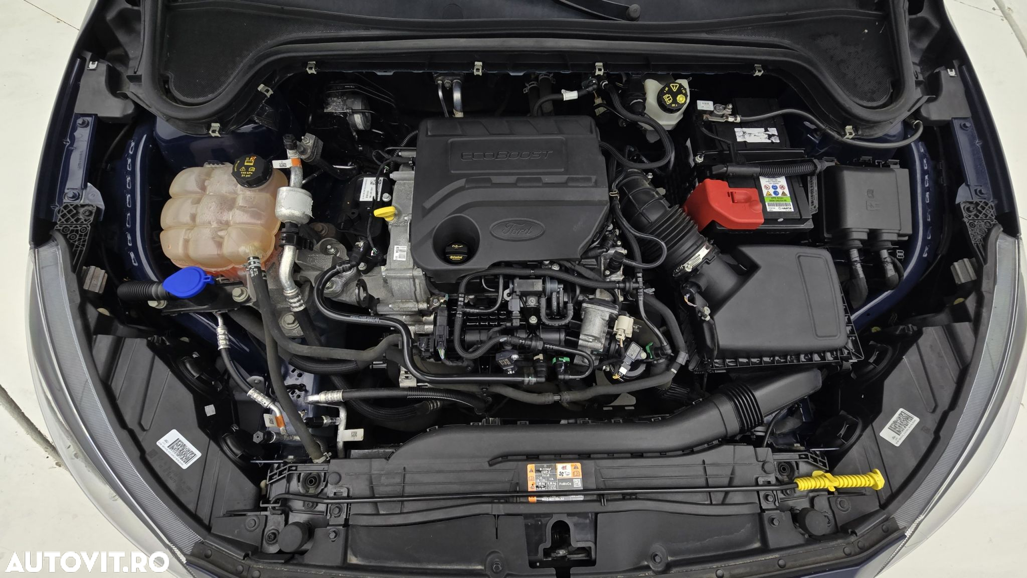 Ford Focus 1.0 EcoBoost Trend - 24