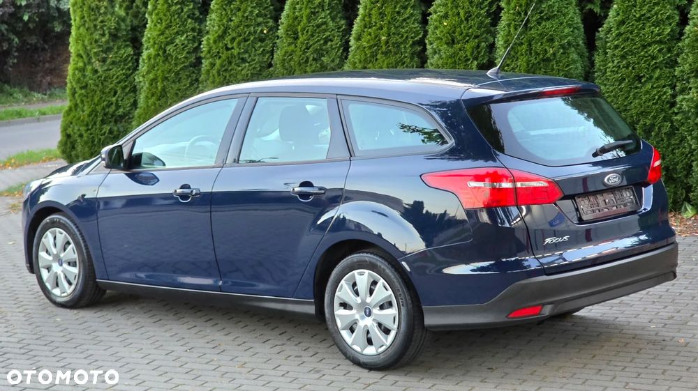 Ford Focus 1.6 Edition - 3