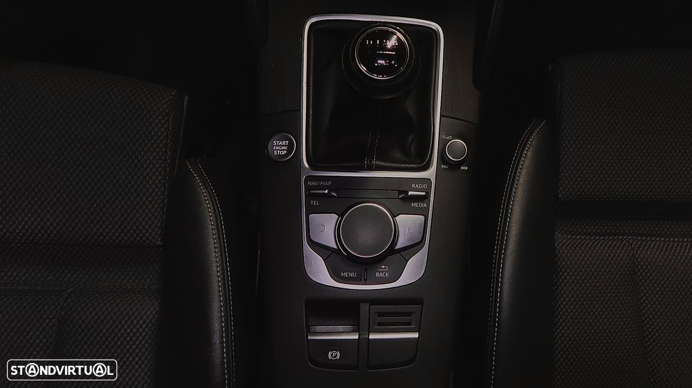 Audi A3 Limousine 30 TFSI S-line - 21