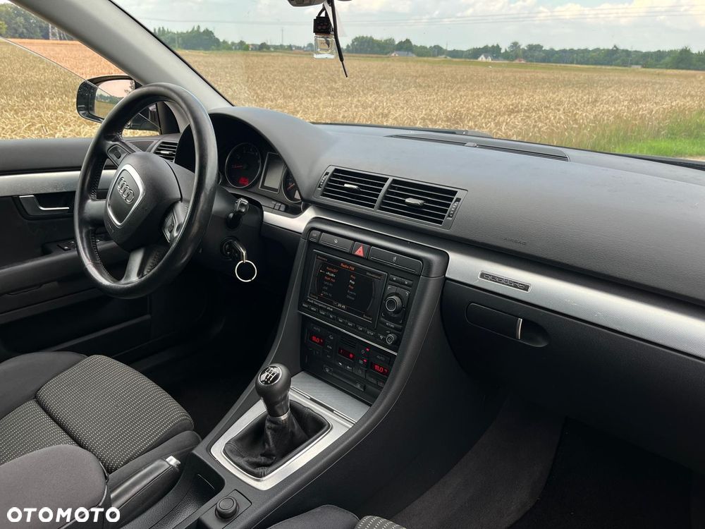 Audi A4 Avant 1.8T Quattro - 4