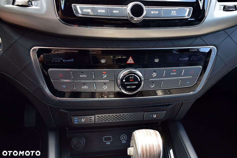 SsangYong/KGM Rexton - 15