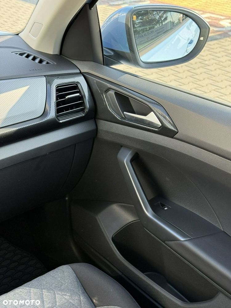 Volkswagen T-Cross 1.0 TSI Life DSG - 38