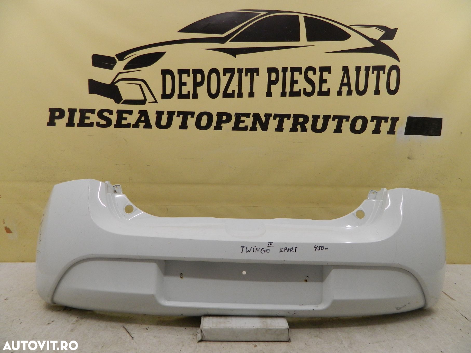 Bara spate Renault Twingo, 2012, 2013, 2014 ,  2015, cod origin 850223631R. - 2