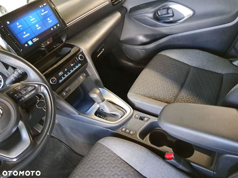 Toyota Yaris Cross Hybrid 1.5 Comfort - 29