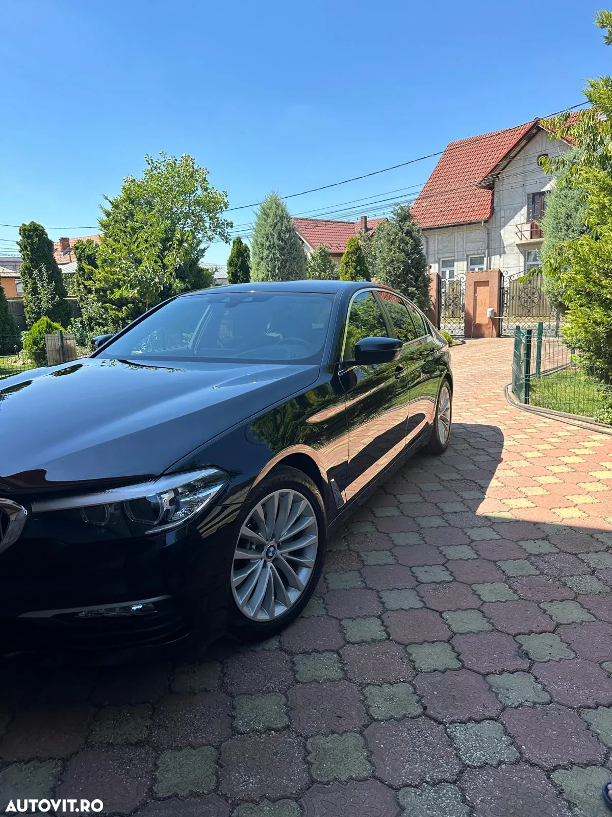 BMW Seria 5 520d Efficient Dynamics Edition Aut. Luxury Line - 3