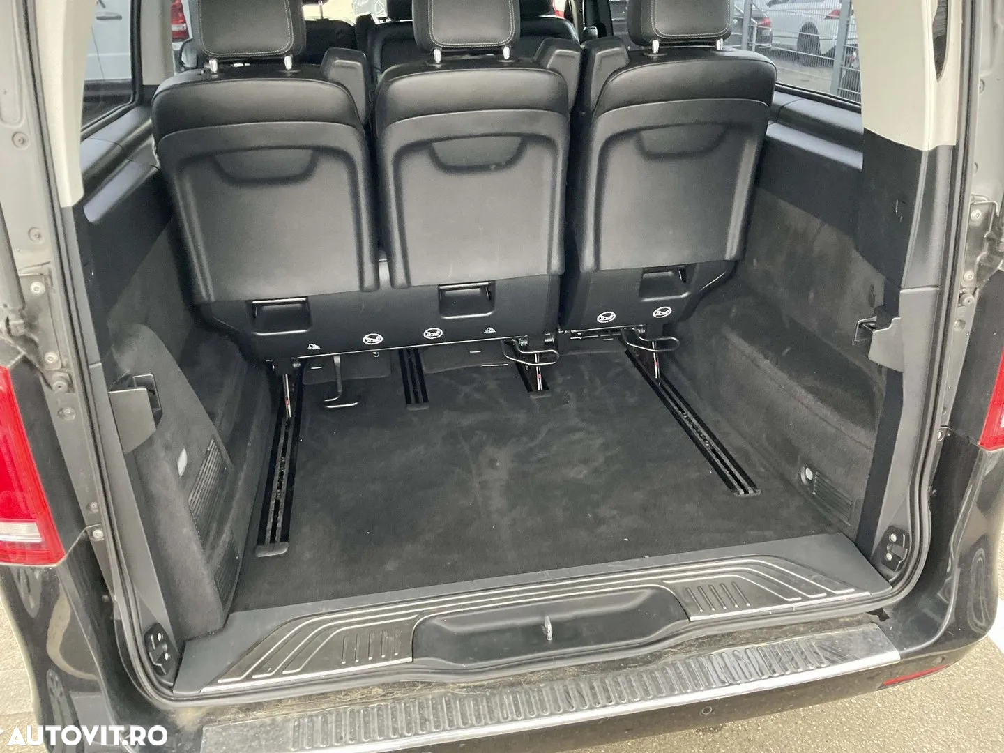 Mercedes-Benz V 250 d Combi Lung 190 CP AWD 9AT Exclusive - 23