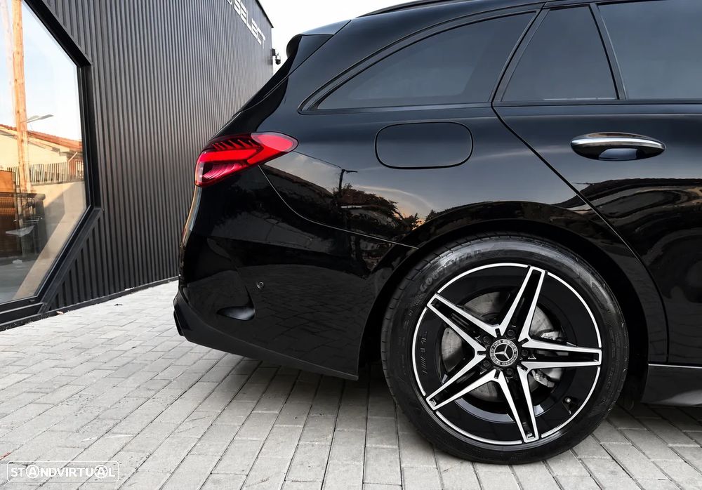 Mercedes-Benz C 300 e AMG Line - 10