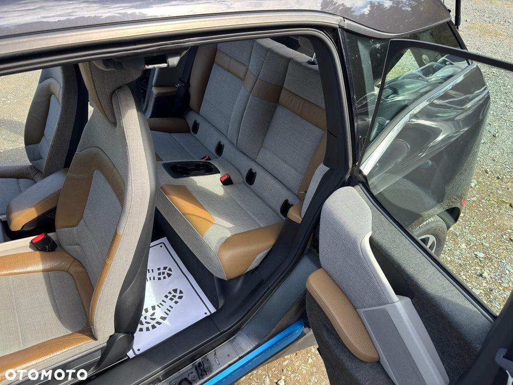 BMW i3 (60 Ah) - 19
