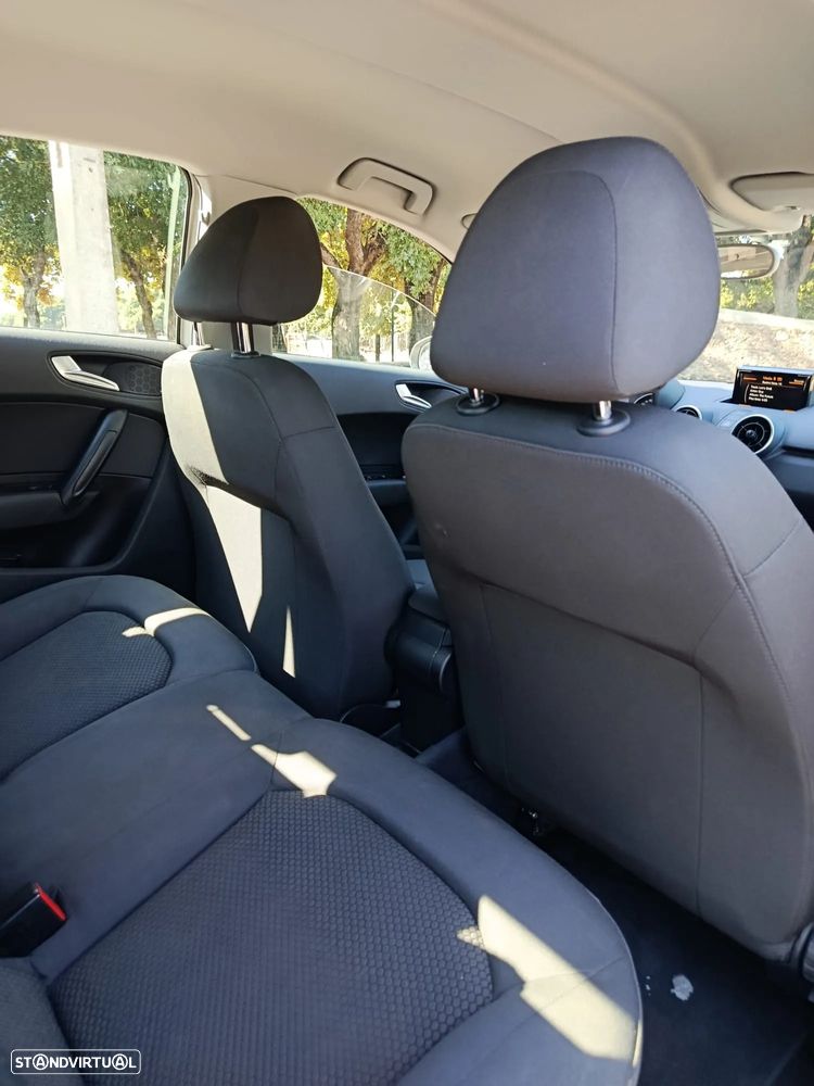 Audi A1 Sportback 1.4 TDI - 11