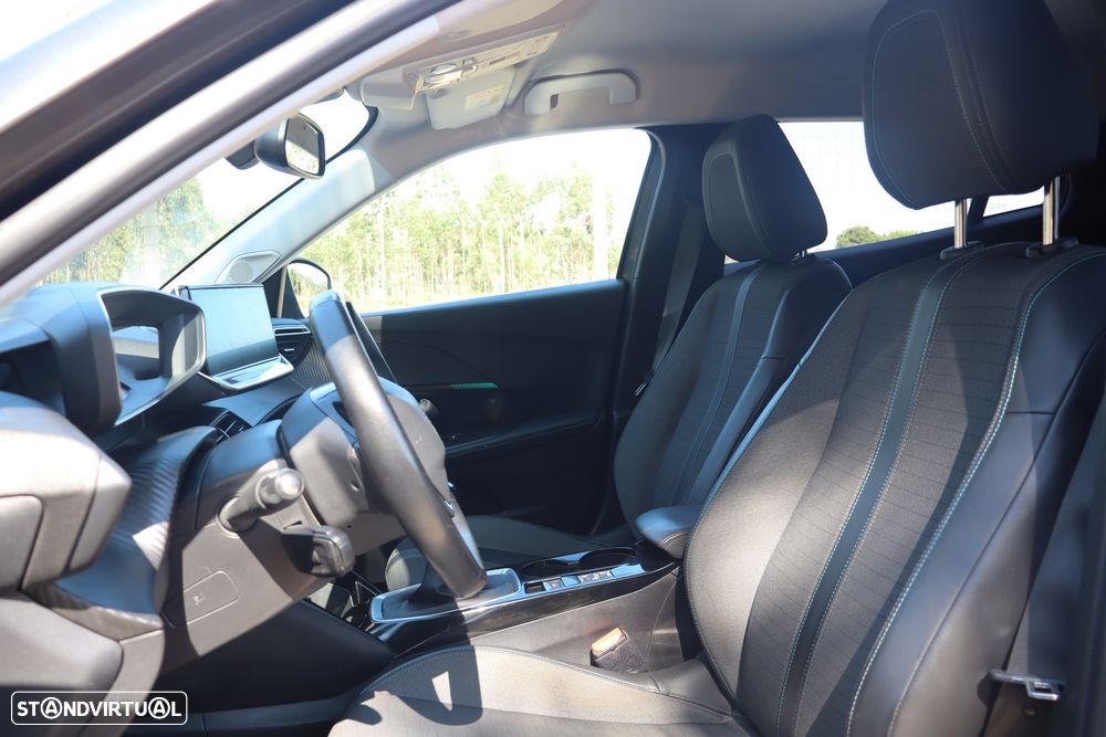 Peugeot 2008 PureTech 100 Stop&Start Allure Pack - 13