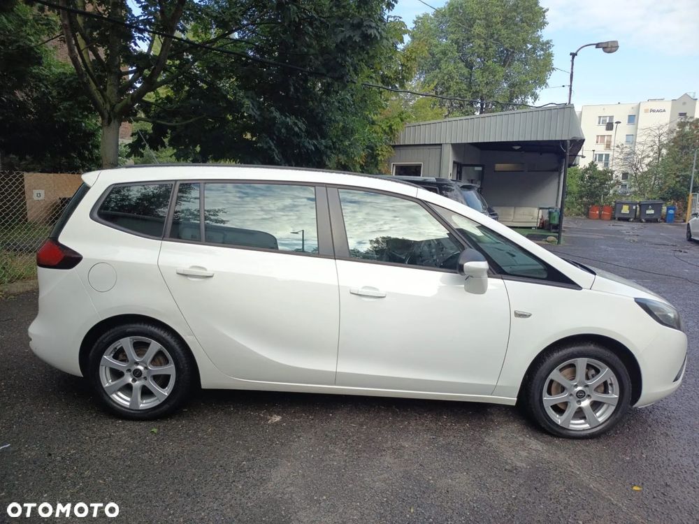 Opel Zafira 2.0 CDTI Enjoy - 9