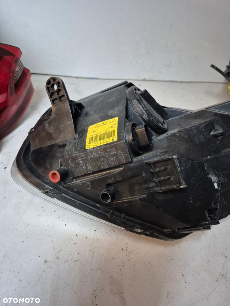 Kia Venga lampa przednia 92102-1P000 - 5