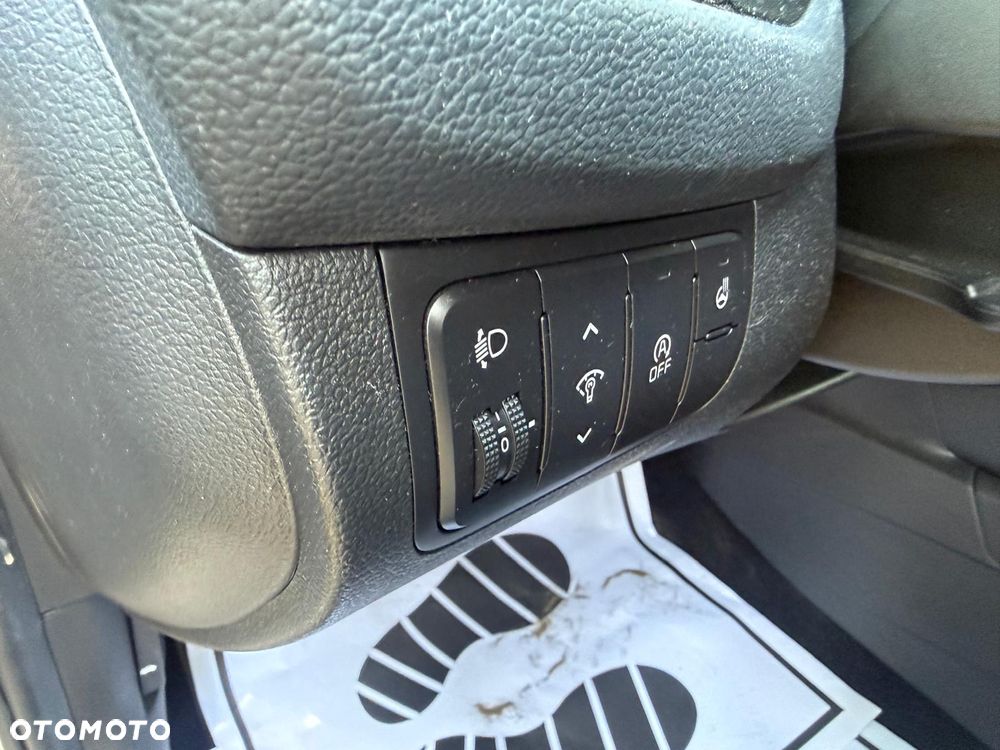 Kia Ceed 1.6 GDI Platinum Edition - 21