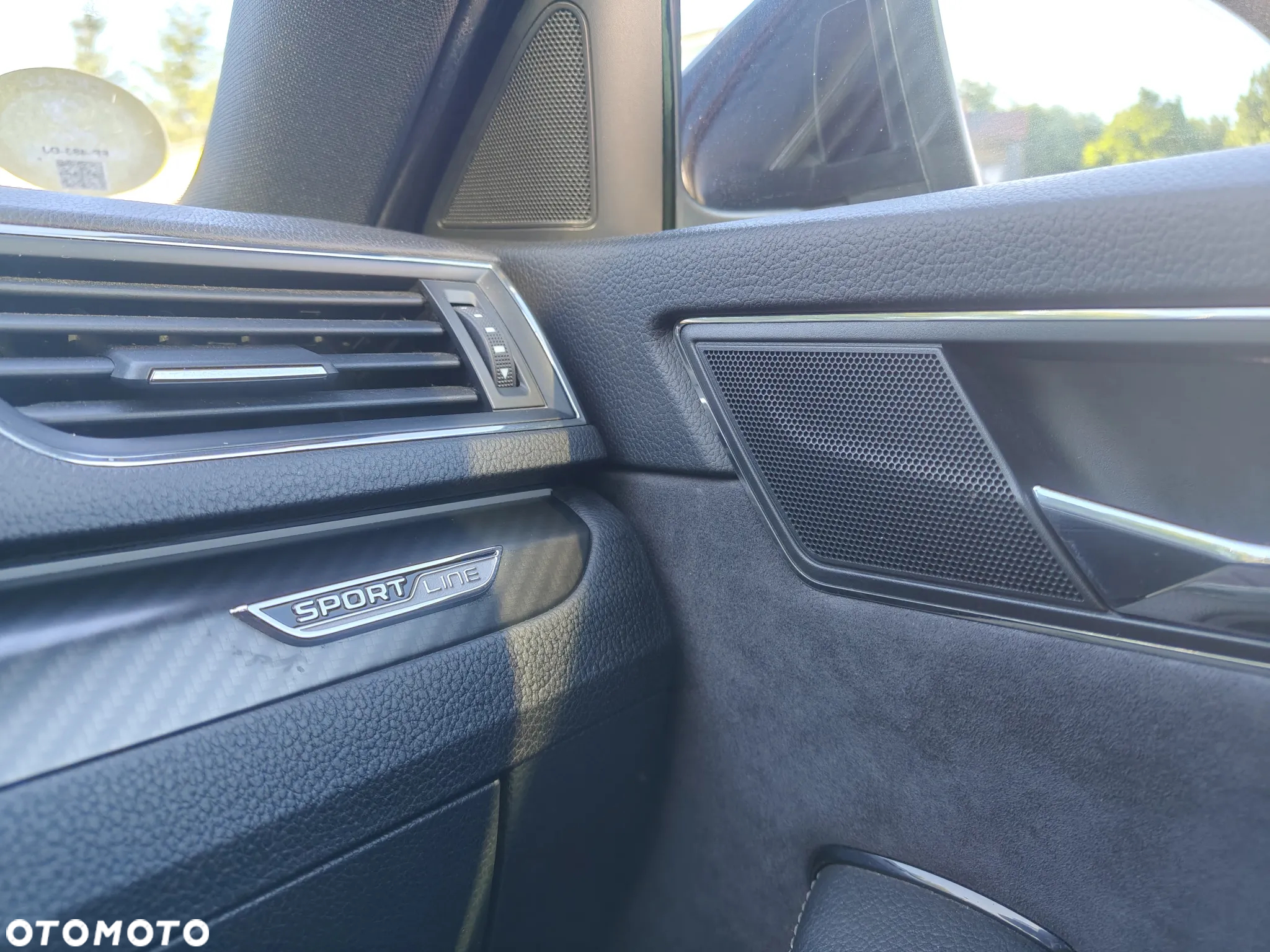 Skoda Superb 2.0 TDI SCR Sportline DSG - 12