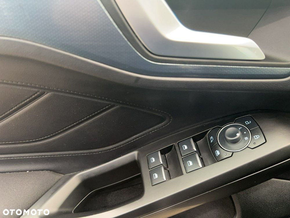 Ford Focus - 17