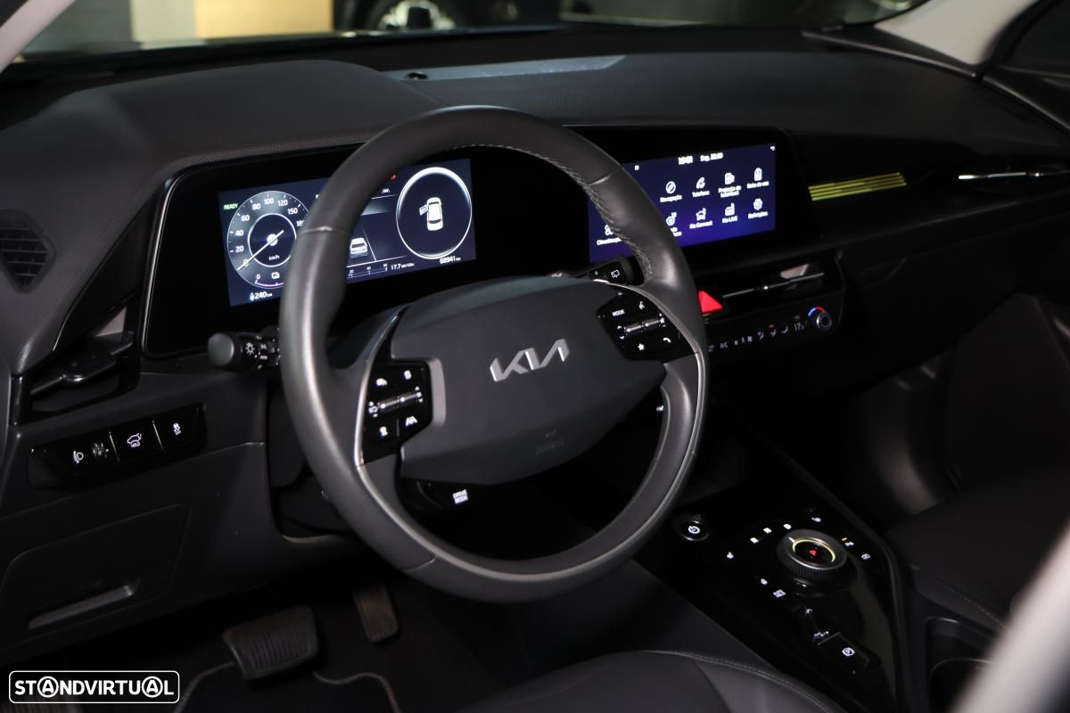 Kia Niro EV 64kWh Drive - 18