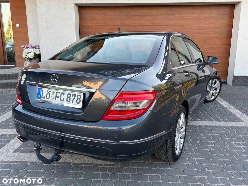 Mercedes-Benz Klasa C 200 7G-TRONIC Avantgarde Edition - 6