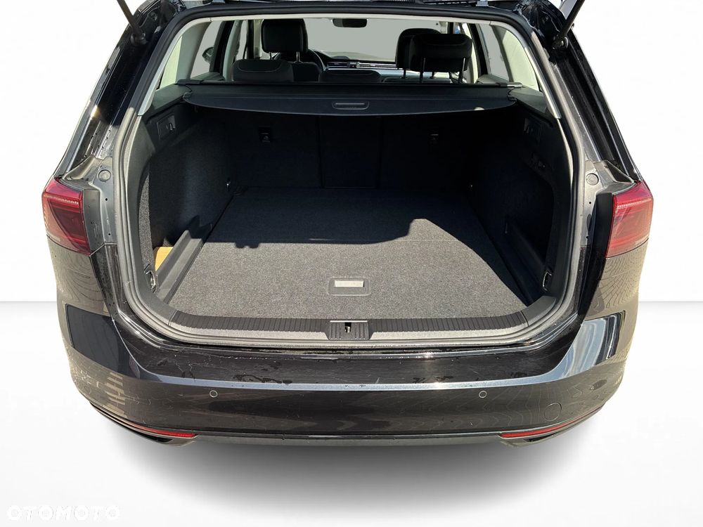 Volkswagen Passat 2.0 TDI EVO Business DSG - 11