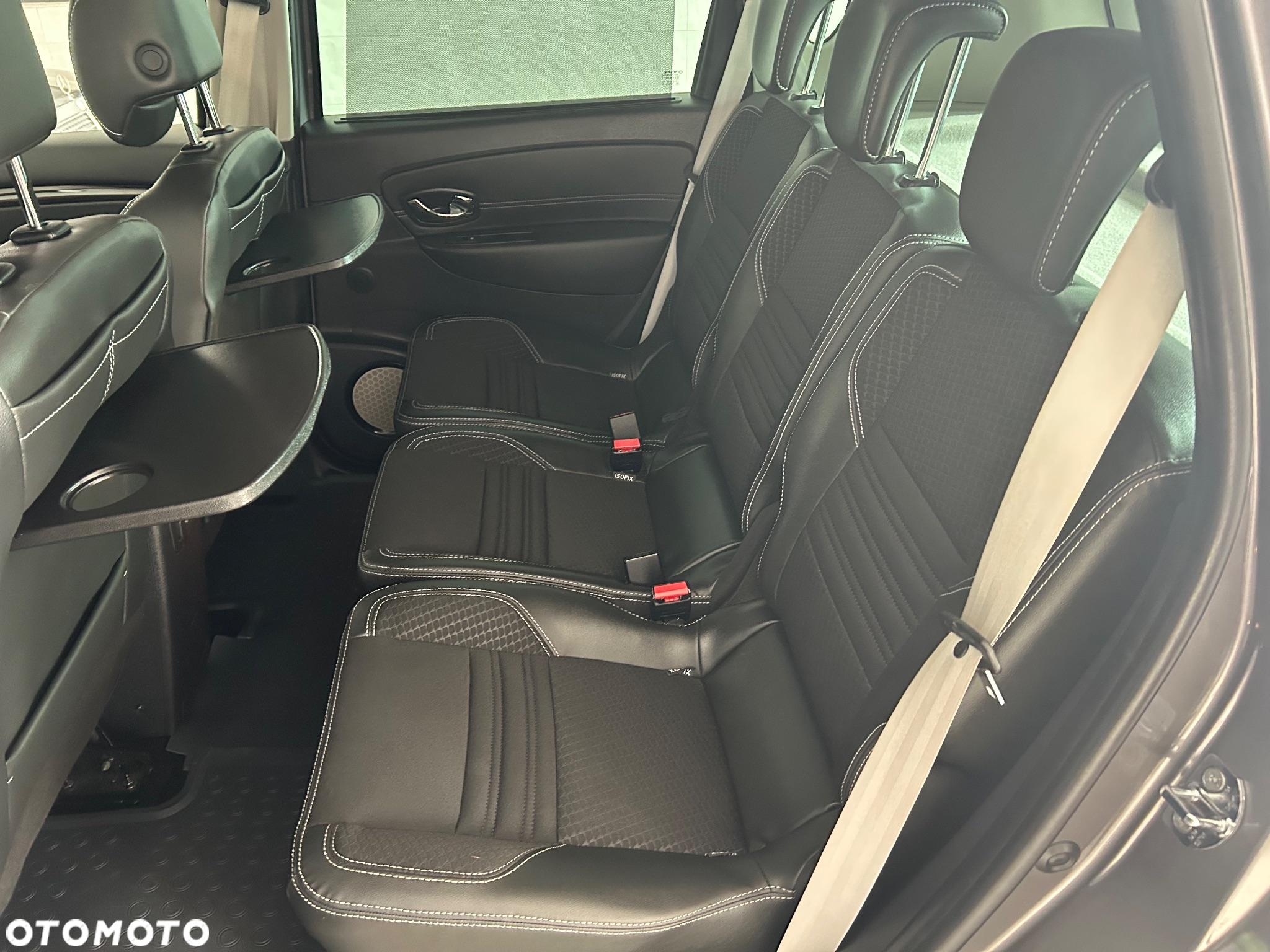 Renault Scenic ENERGY TCe 130 BOSE EDITION - 20
