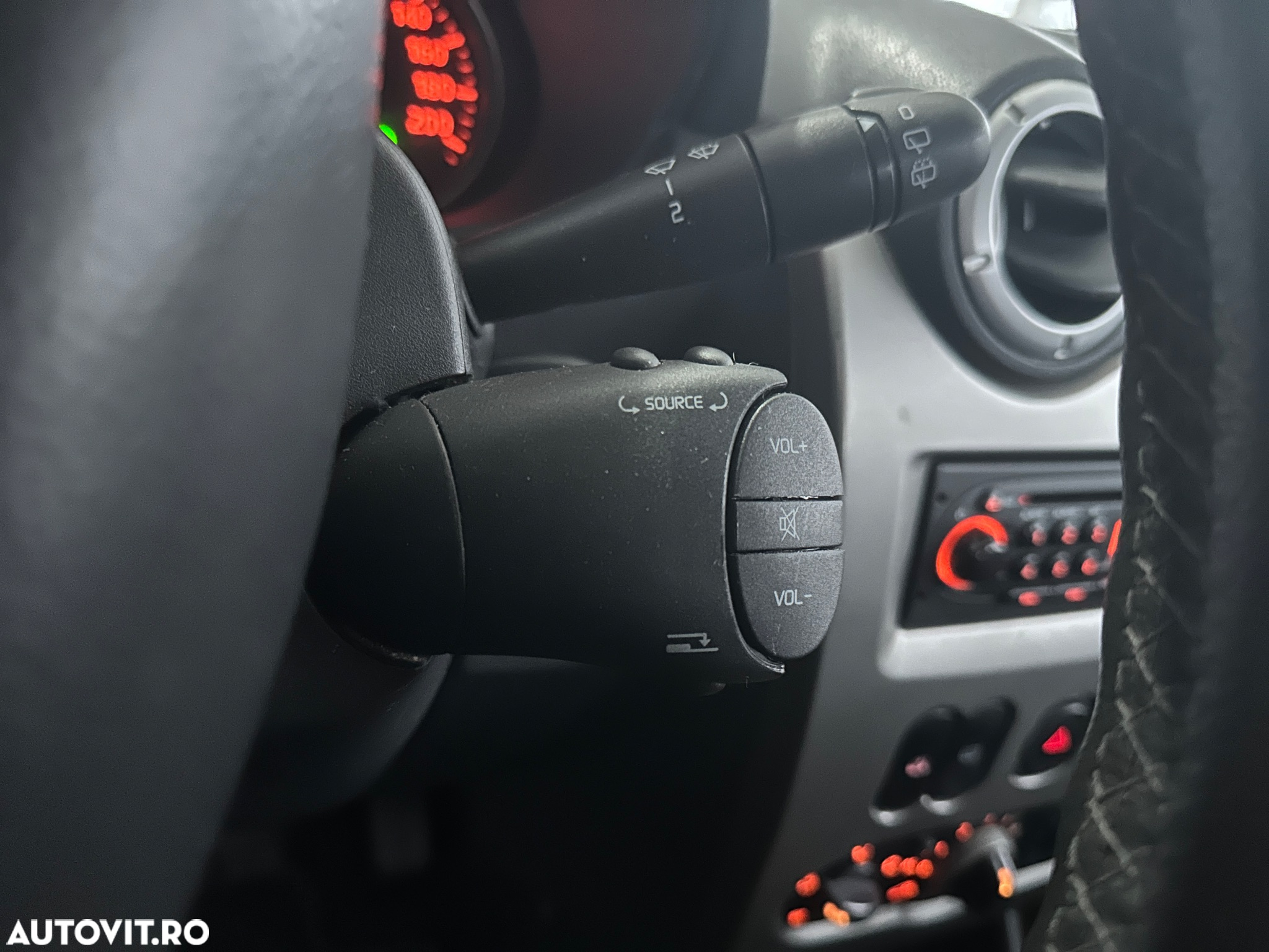 Dacia Sandero Stepway - 13